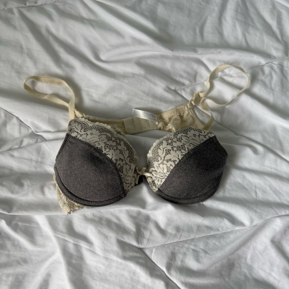 apt 9 gray and cream lace bra 36a